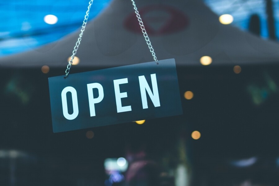 ampliacao-do-horario-do-comercio-deve-estimular-demanda-por-seguros
