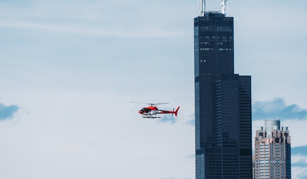 allianz-partners-uso-de-ambulancias-aereas-para-suporte-medico-internacional-aumenta-em-25