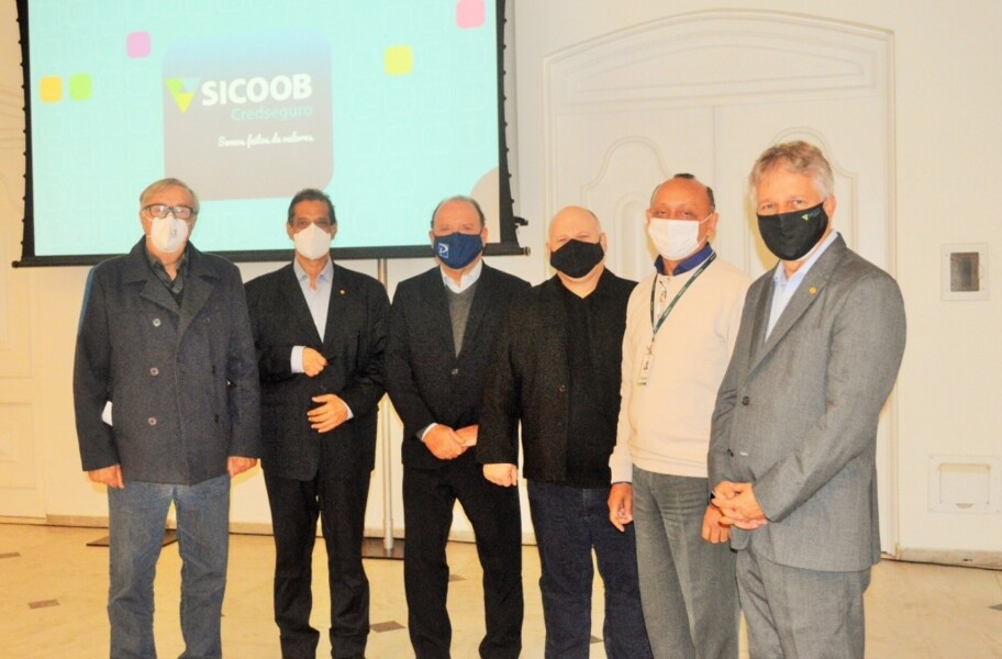 credseguro-e-apresentada-para-representantes-do-sincor-rs-em-evento-presencial