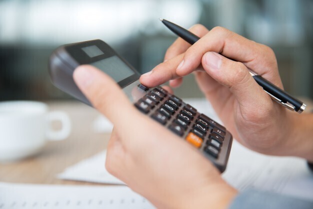 corretor-de-seguros-pode-ter-reducao-de-30-nos-impostos