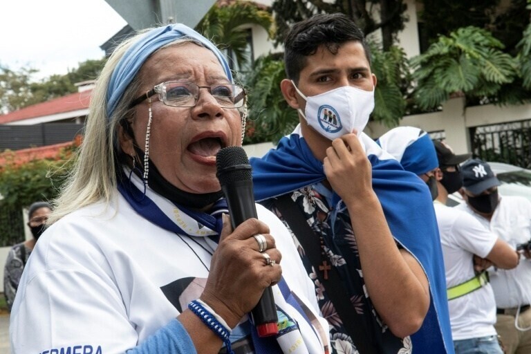 costa-rica-anuncia-seguro-de-saude-para-10000-solicitantes-de-asilo