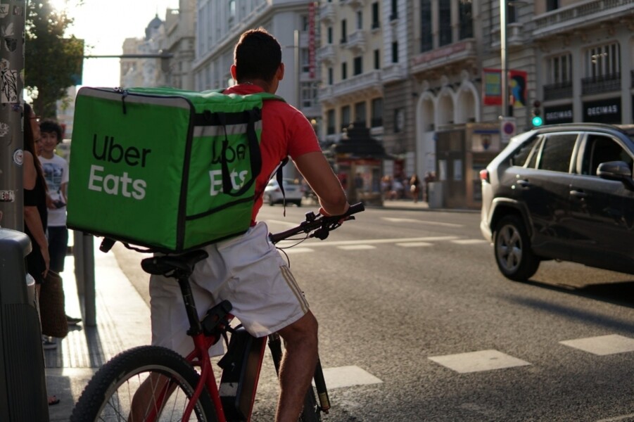 hdi-seguros-oferece-protecao-a-veiculos-que-prestam-servico-para-aplicativos-de-transporte