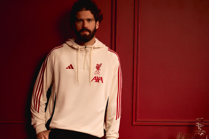 axa-no-brasil-celebra-10-anos-com-nova-campanha-estrelada-por-alisson-becker-2