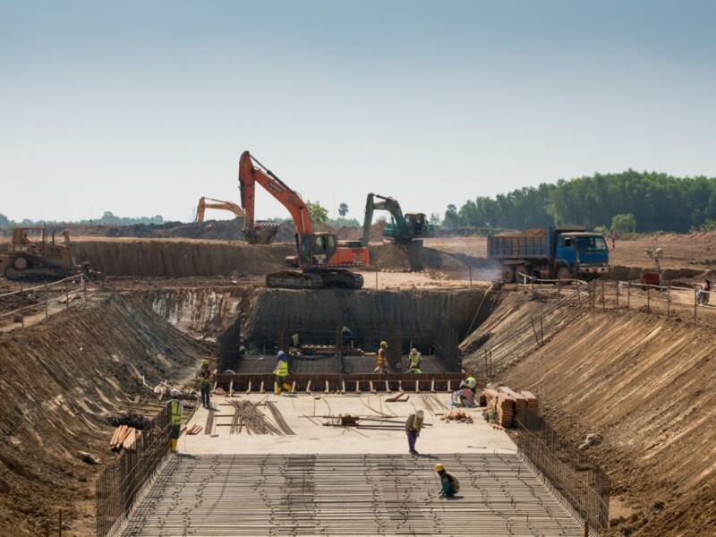 obras-paralisadas-no-brasil-podem-ter-relacao-com-ausencia-de-seguros