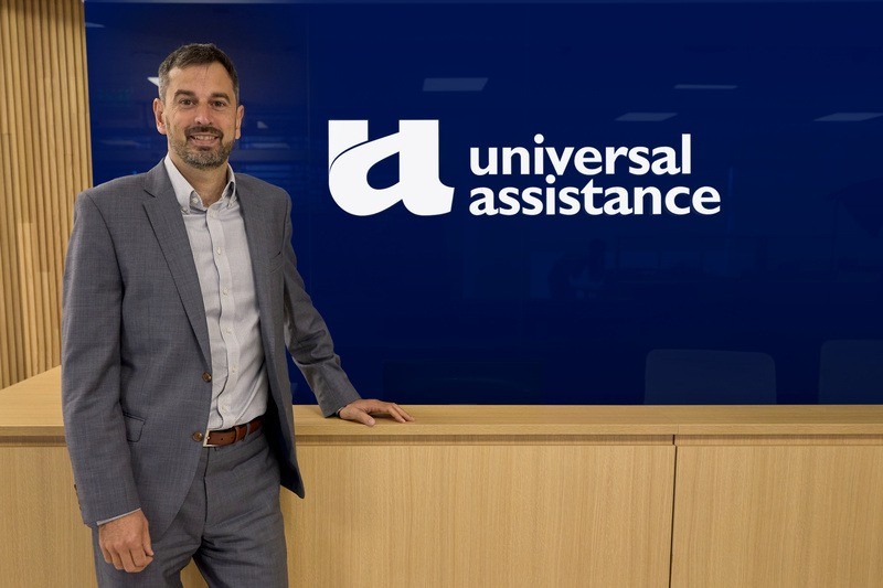 universal-assistance-reforca-lideranca-global-na-fitur-2026