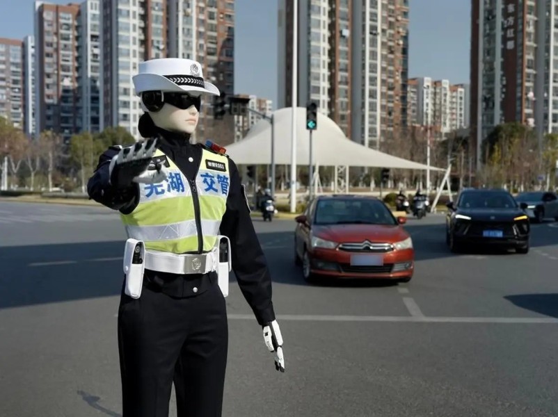 china-testa-robos-com-ia-para-controlar-o-transito-como-isso-pode-afetar-o-seguro-auto