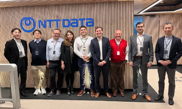 insuremo-e-ntt-data-se-reunem-em-portugal-e-ampliam-parceria-global