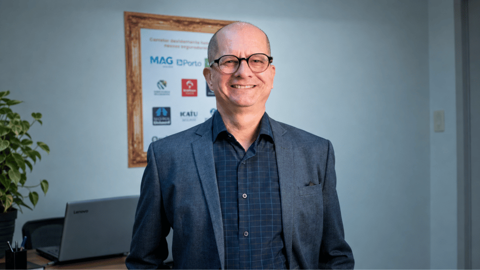 de-biomedico-a-corretor-a-trajetoria-de-fabio-quideroli-no-mercado-de-seguros