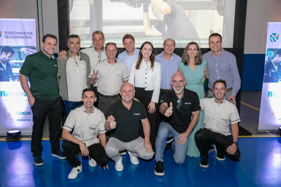 tokio-marine-celebra-a-rede-tokio-oficinas-premium-com-parceiros-de-negocios-em-curitiba