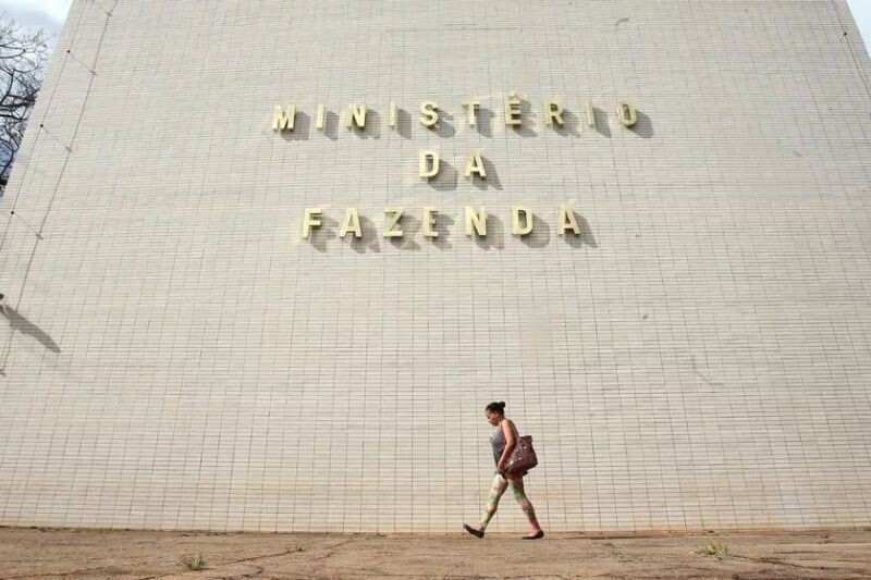 ministerio-da-fazenda-pretende-lancar-iniciativas-para-estimular-o-crescimento-do-mercado-de-seguros