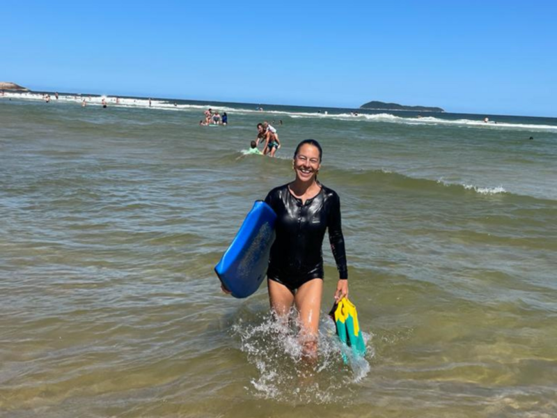 tatiana-petzhold-corretora-e-surfista-aposta-no-sucesso-do-surf-brasileiro-nas-olimpiadas