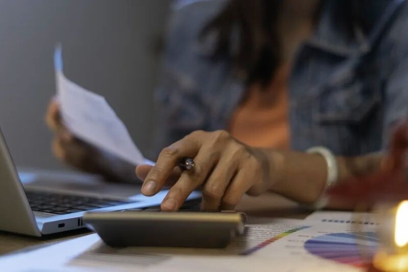 governo-oferta-seguro-de-vida-a-mulheres-que-investirem-em-titulo-do-tesouro