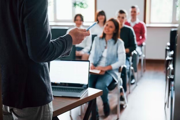 curso-gratuito-e-on-line-da-ens-atinge-marca-de-700-alunos