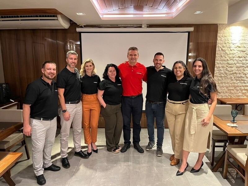 mapfre-fortalece-lacos-com-corretores-em-roadshow-em-cascavelpr