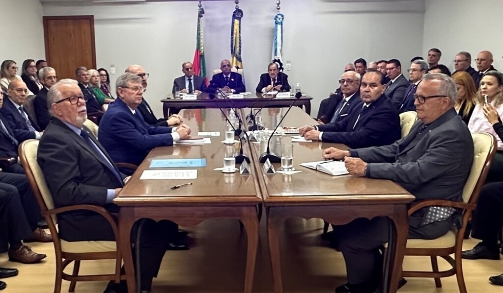 conselho-deliberativo-do-gboex-celebra-81-anos-de-fundacao