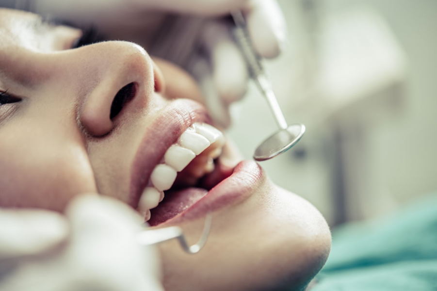 interesse-por-estetica-e-tratamentos-de-saude-bucal-faz-crescer-seguro-odontologico