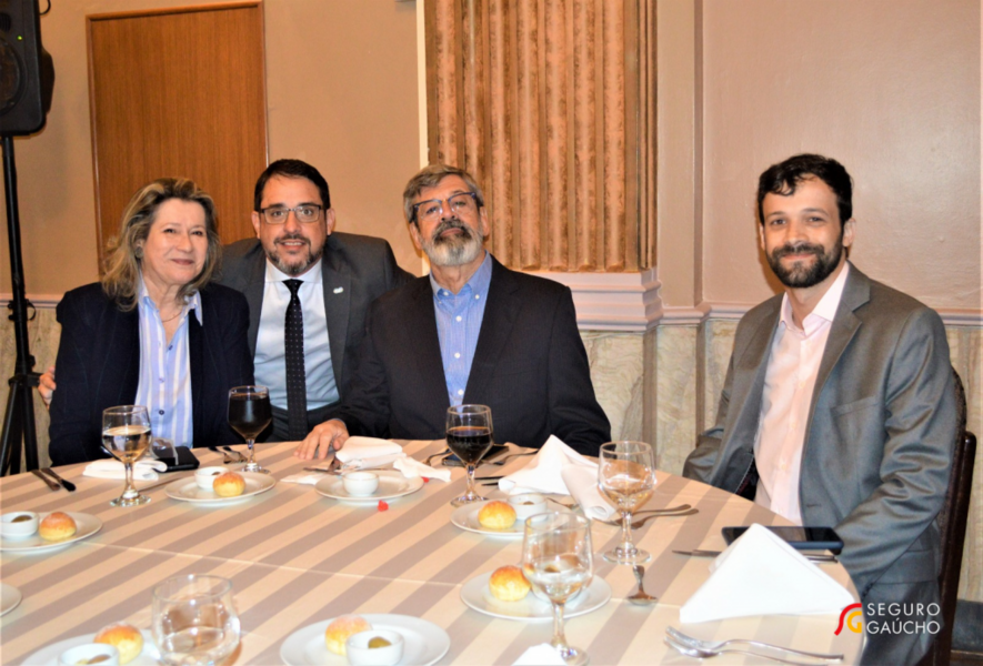 cnseg-apresenta-plano-de-desenvolvimento-do-mercado-de-seguros-em-porto-alegre
