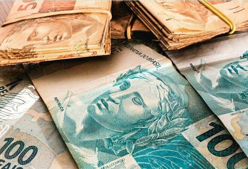 coface-ve-brasil-muito-proximo-a-uma-crise-de-credito