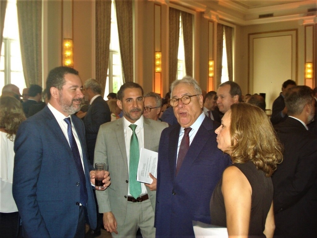 639321338ceda.jpg