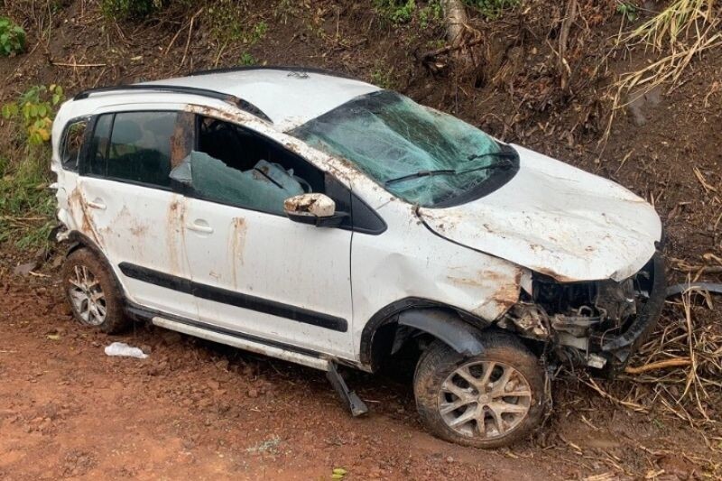 condutor-sofre-acidente-usando-carro-reserva-o-seguro-cobre