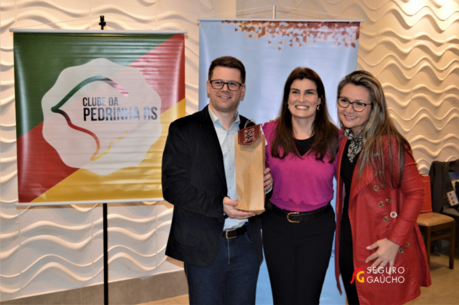 especialista-fala-sobre-a-capacidade-de-administrar-as-emocoes-em-encontro-do-clube-da-pedrinha