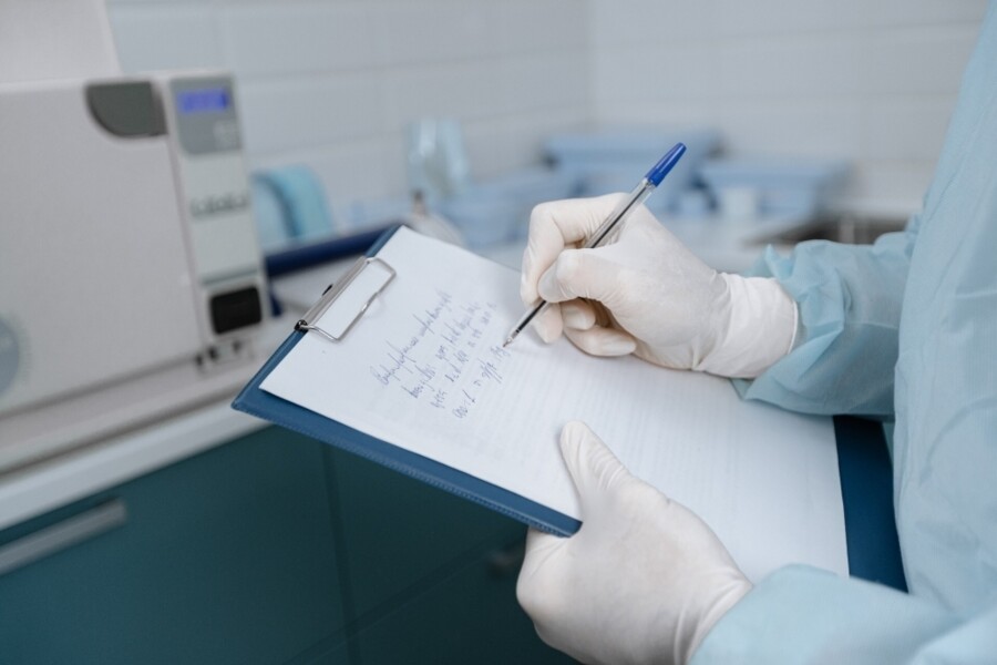 medico-e-indiciado-por-cobrar-assinatura-no-atestado-para-pagamento-de-indenizacao-de-seguro-de-vida