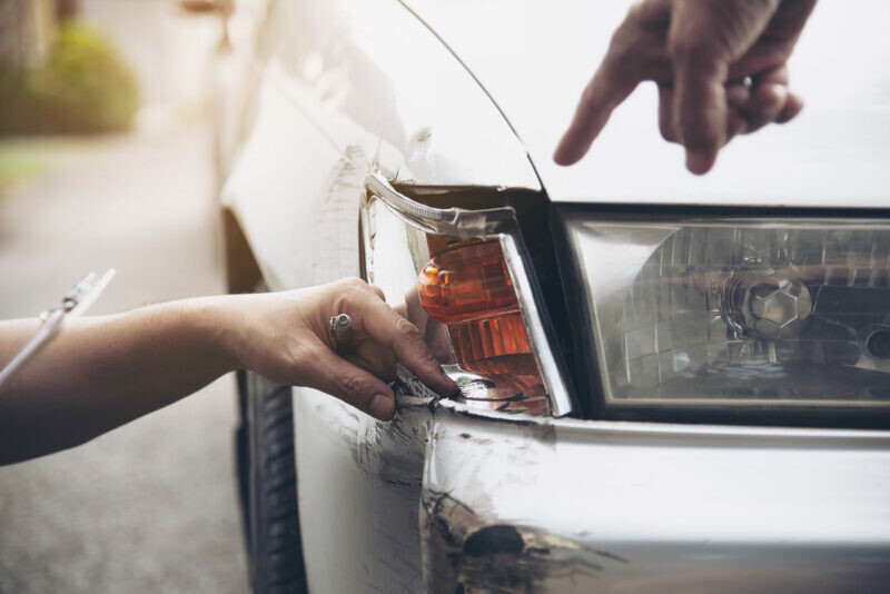 corretores-devem-oferecer-assistencias-complementares-do-seguro-auto-para-alavancar-as-vendas