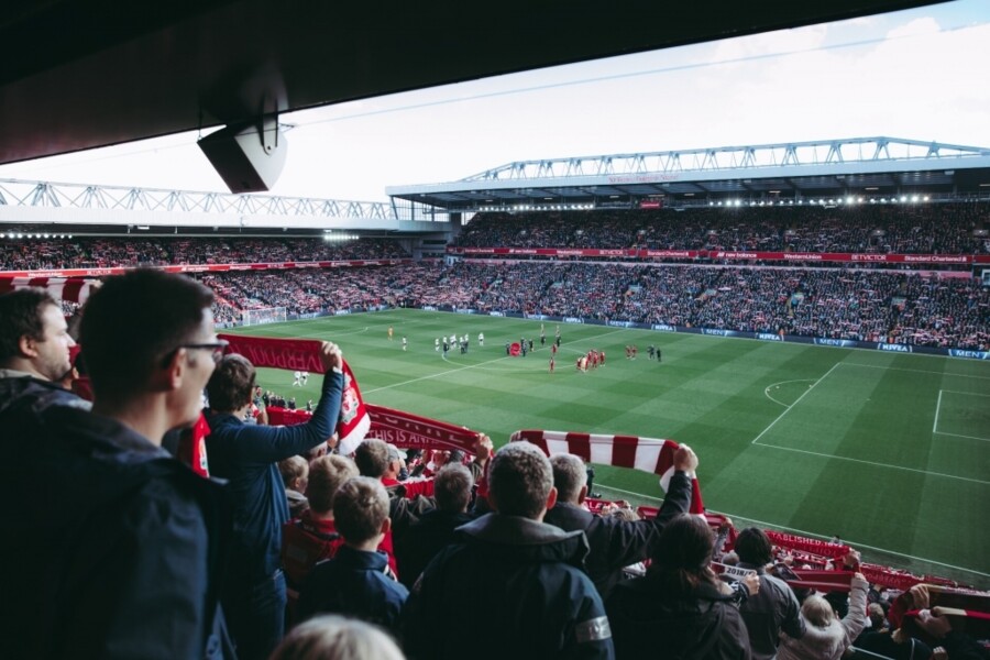 corretores-de-seguros-podem-ganhar-camiseta-do-liverpool-fc