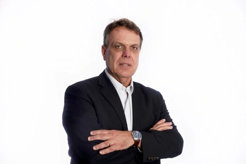 forum-mario-petrelli-de-fomento-do-mercado-de-seguros-marca-presenca-no-conec-2025